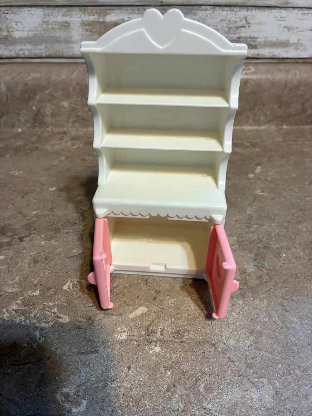 Playskool 1994 Pink & White Heart Cabinet Toy Hutch - Picture 2 of 8